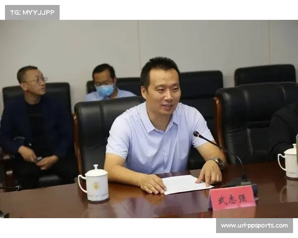 那不勒斯市政府就新球场建设方案展开深入讨论项目推进进展缓慢引关注