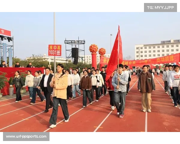 足球主题书画展在杭州开幕，体育与艺术跨界融合